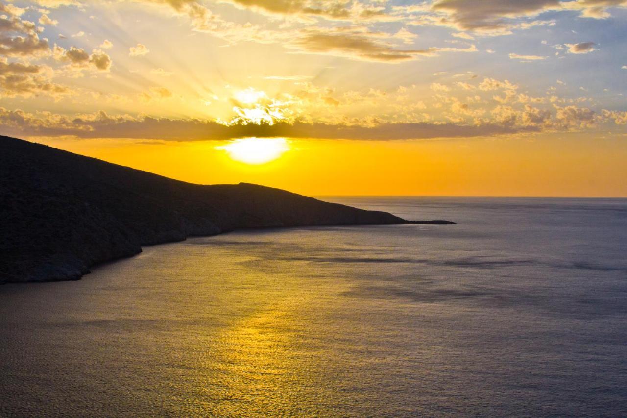 Happy Cretan Suites Agia Pelagia  Bilik gambar